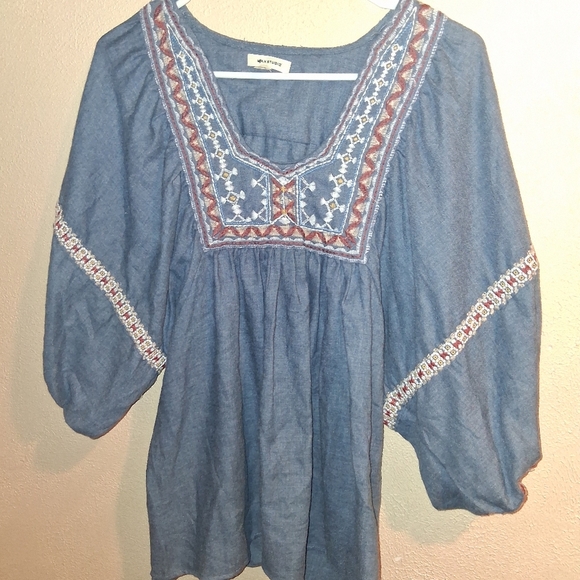 Max Studio Embroidered Boho Pesant Puff Sleeved Festival Blouse Cotton Blend S - Picture 2 of 8